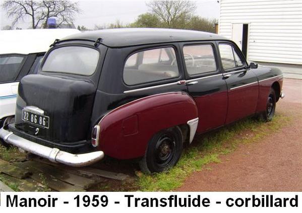RENAULT Frégate bicolore 1959 IXO en boite 1/43