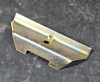 7700428932 - Suporte fixar bateria
