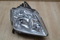 7701058180 - Farol frente direito halogénio